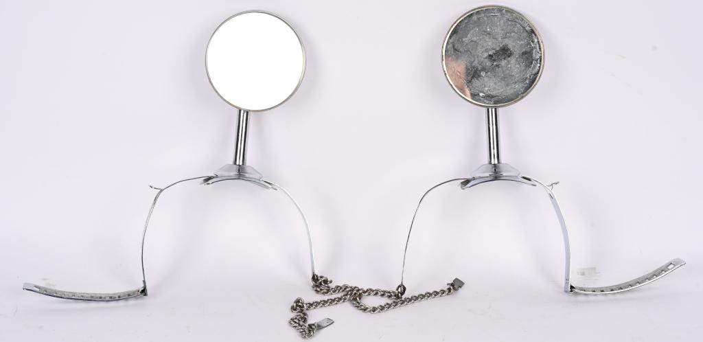 PAIR OF ACCESSORY SIDE MOUNT MIRRORS (1 of 2)