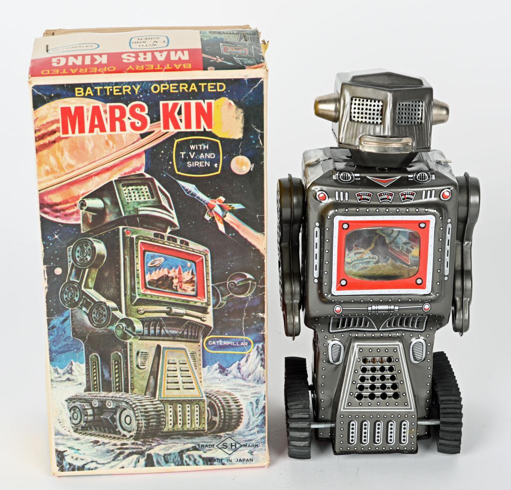 SH BATTERY OP MARS KING ROBOT w/ BOX: Horikawa battery operated Mars King Robot. Made in Japan. All original and complete. Did not work when tested. With Box. 10" Excellent