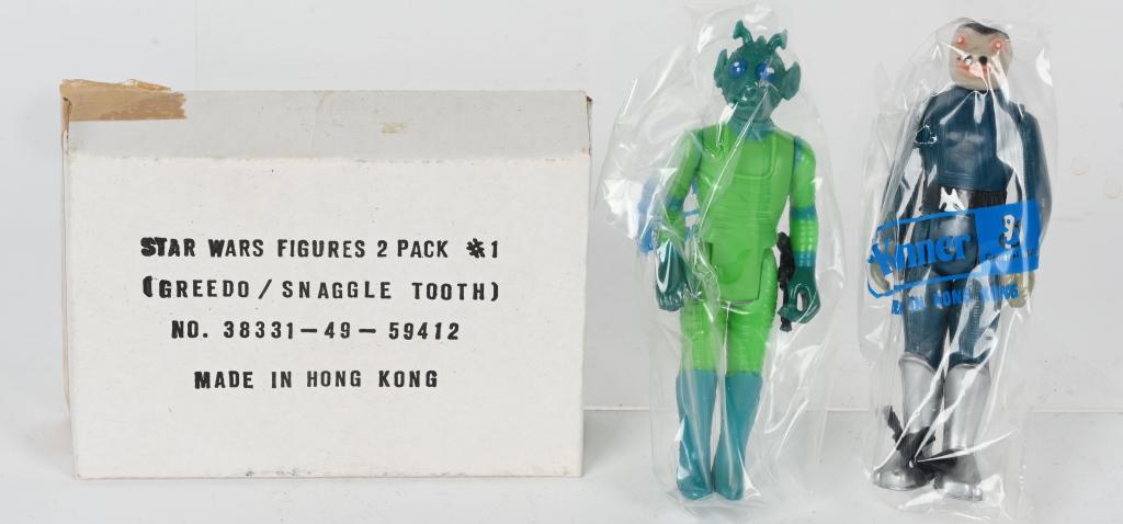 STAR WARS GREEDO - SNAGGLE TOOTH BLUE SEARS 2-PAK: Star Wars Sears Catalog 2-Pack #1 Greedo and Snaggle Tooth in Blue with long Legs. Both figures still sealed in bags with crisp Box. Ready for grading