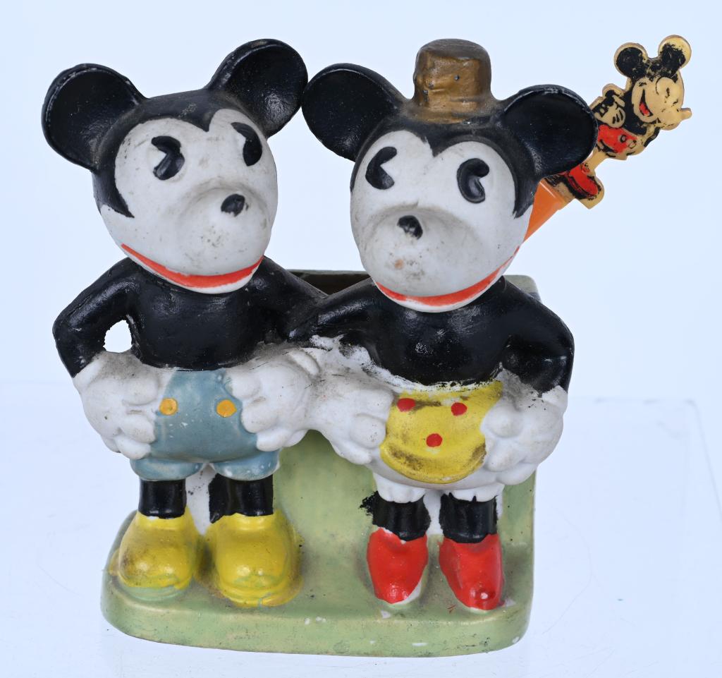 MICKEY & MINNIE MOUSE TOOTHBRUSH HOLDER: Great Mickey & Minnie Mouse Bisque Toothbrush Holder. All original with nice colors. Comes with early Mickey Toothbrush. 4" Excellent