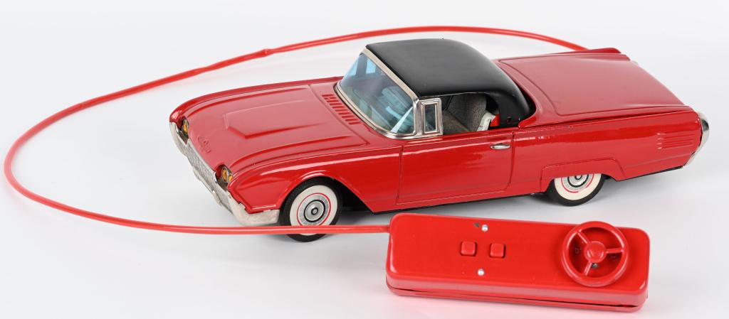 JAPAN BATTERY OP FORD THUNDERBIRD w/ RETRACTABLE (1 of 7)