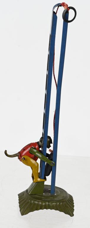 DISTLER CLIMBING MONKEY PENNY TOY (1 of 3)