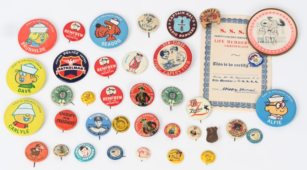 LOT OF CHARATCER PREMIUM BUTTONS (1 of 5)