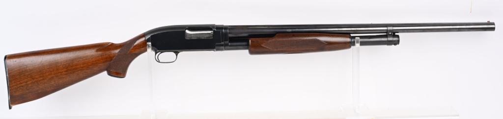PRE 64 WINCHESTER MODEL 12 WS-1 SKEET GUN: SERIAL 1479963. BARREL 26". GAUGE 12. CHAMBER 2 3/4". MADE IN 1955. Deluxe skeet gun with checkered pistol grip walnut stock with cap & Winchester butt plate, solid rib, blue finish, take down. Condit