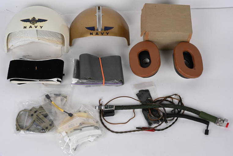 US JET FLIGHT HELMET PARTS LOT VISORS RECEIVERS (0590) on Jan 14, 2023