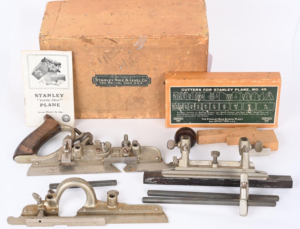 1930s STANLEY TOOLS #45 PLANE w/ BOX (1 of 6)