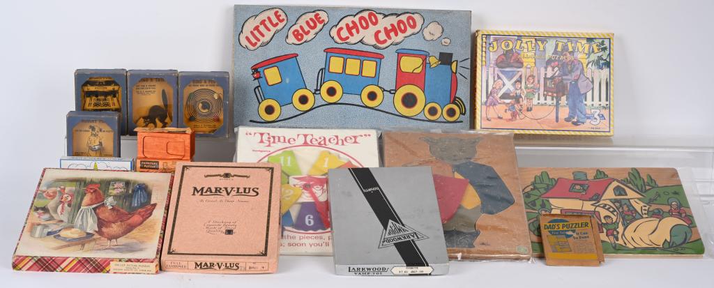 LOT OF VINTAGE GAMES & PUZZLES (1 of 5)