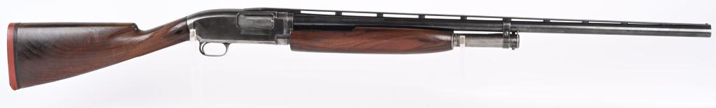 WINCHESTER BLACK DIAMOND TRAP MODEL 12 SHOTGUN: SERIAL 275227. BARREL 30". GAUGE 12. CHAMBER 2 3/4". CHOKE-FULL, LOP-14 1/4". MADE IN 1906. Features blue finish, take down, vent rib, checkered straight grip walnut stock with black diamond and Winch