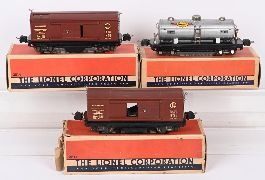2- LIONEL 3814 CARS & 815 TANK CAR w/ BOXES (1 of 3)