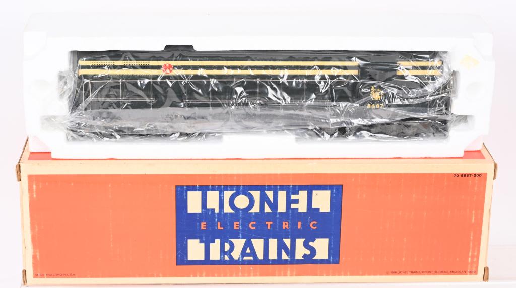 LIONEL 6-8687 JERSEY CENTRAL FAIRBANKS MORSE MIB: Lionel #6-8687 Jersey Central Fairbanks Morse Diesel Locomotive. Like New in Box