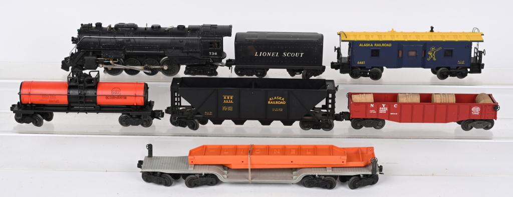 LIONEL #736 STEAM ENGINE & FREIGHT CARS (1 of 4)
