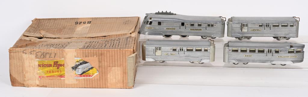 AMERICAN FLYER #9900 BURLINGTON ZEPHYR SET w/ BOX (1 of 4)