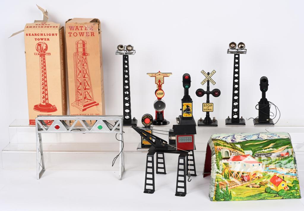 MARX TRAIN ACCESSORIES LOT (0798) on Mar 25, 2023 Milestone Auctions