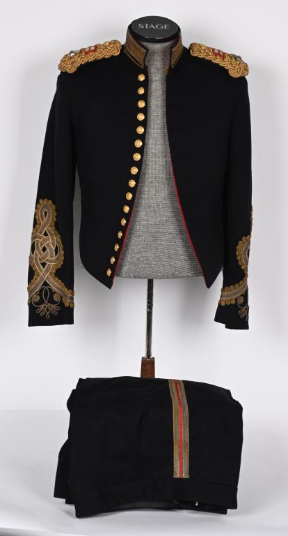 1926 DATED USMC OFFCIERS DRESS UNIFORM: Interwar 1926 Dated Named USMC Full Dress Officer's Uniform. Uniform is named to Captain†K.H.†Cornell is in excellent condition. Has the correct Shoulder boards with beautiful EGA's†