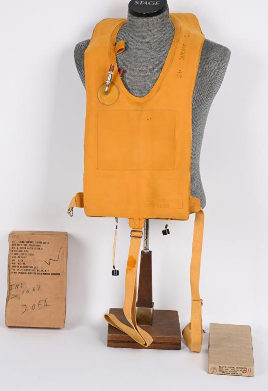 WWII KOREAN WAR FLIGHT GEAR LOT GLOVES LIFE VEST: WWII & KOrean War US Army Air Corps Flight Gear lot to include 1) WINTER FLYING GLOVES SIZE 10 MINT IN BOX. Beautiful New Old Stock Type A10 Pilots Leather Flying†Gloves by Van Vleet Glove Compa