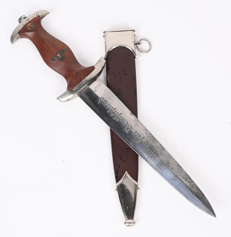 WWII NAZI GERMAN SA DAGGER W/ SCABBARD M7/13 WW2: SA Dagger RZM M7/13 by Arthur Schuttelhofer & Co is is in excellent condition. The blade and overall dagger is very good. The dark and crisp acid etched ìAlles f¸r Deutschlandî motto an