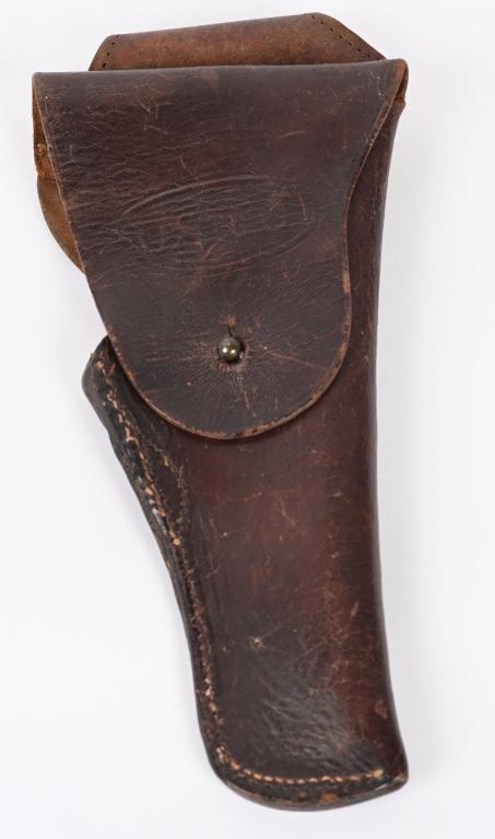 WWI USMC DISMOUNTED HOLSTER WWII US MEDIC ARMBAND: WW1 USMC M1912 MODIFIED DISMOUNTED LEATHER .45 HOLSTER. This is a shortened ìlong dropî version of the US Marine Corps 1912 pattern holster intended for dismounted use. This style omits the