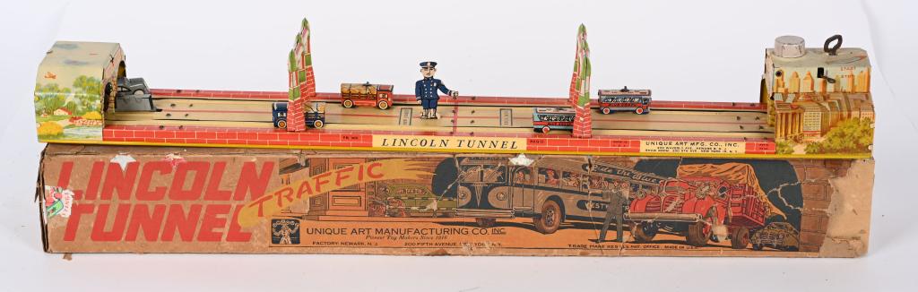UNIQUE ART TIN WINDUP LINCOLN TUNNEL w/ BOX (1 of 6)