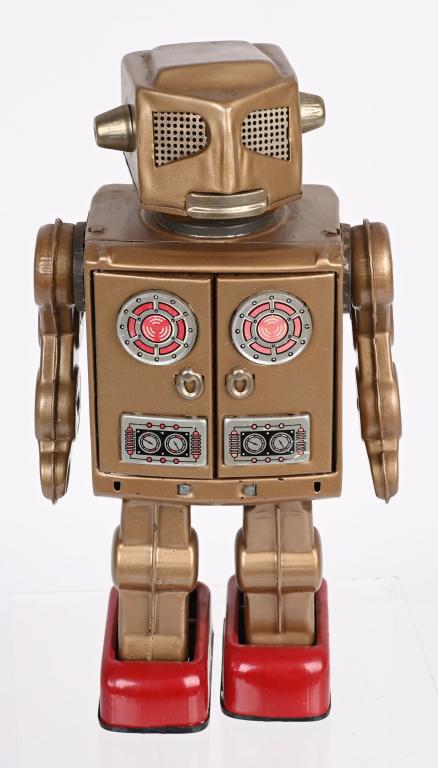 SH BATTERY OP GOLDEN ATTACKING MARTIAN (1 of 5)