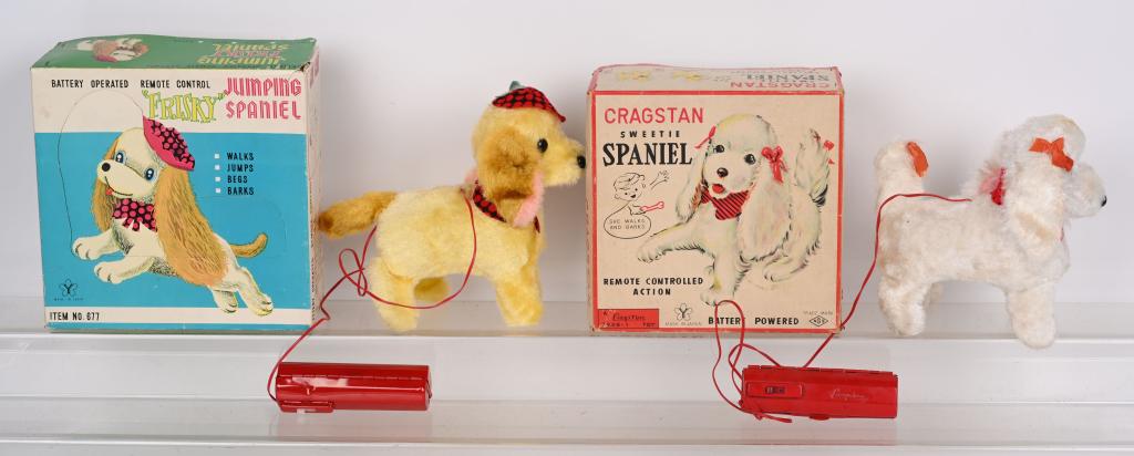 2- JAPAN BATTERY OP SPANIEL DOGS w/ BOX (1 of 2)