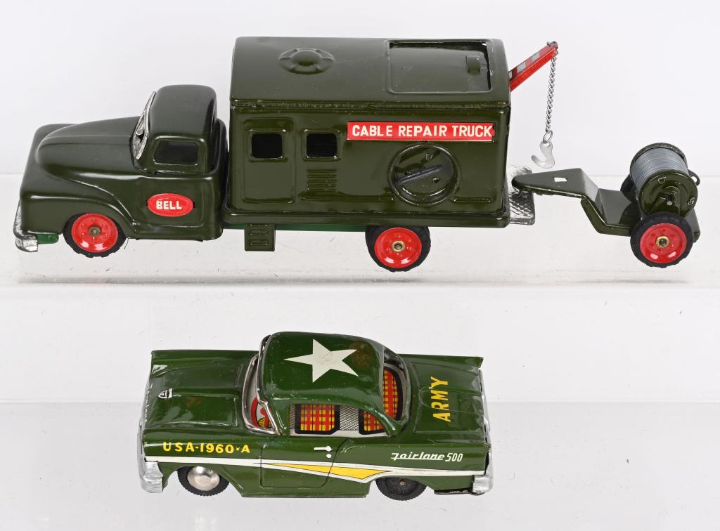 JAPAN TIN FRICTION ARMY CAR & BELL TRUCK (1 of 4)