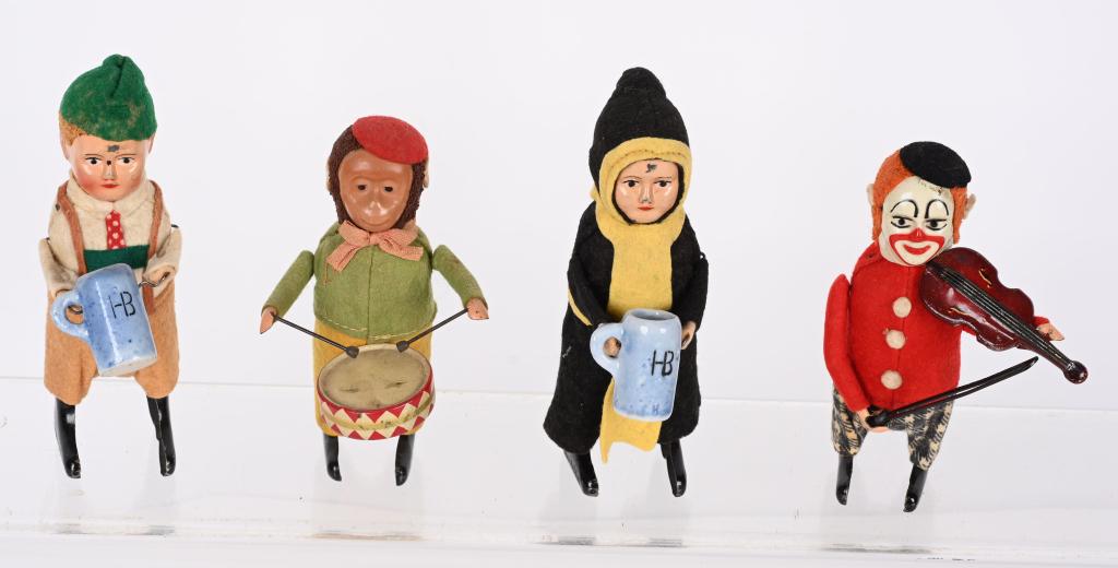 4- SCHUCO WINDUP FIGURES (1 of 5)
