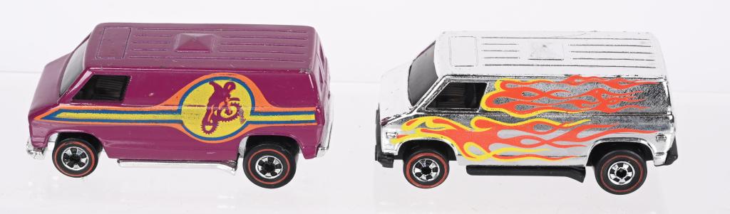 HOT WHEELS RED LINES MOTORCROSS VAN & MORE (1 of 3)