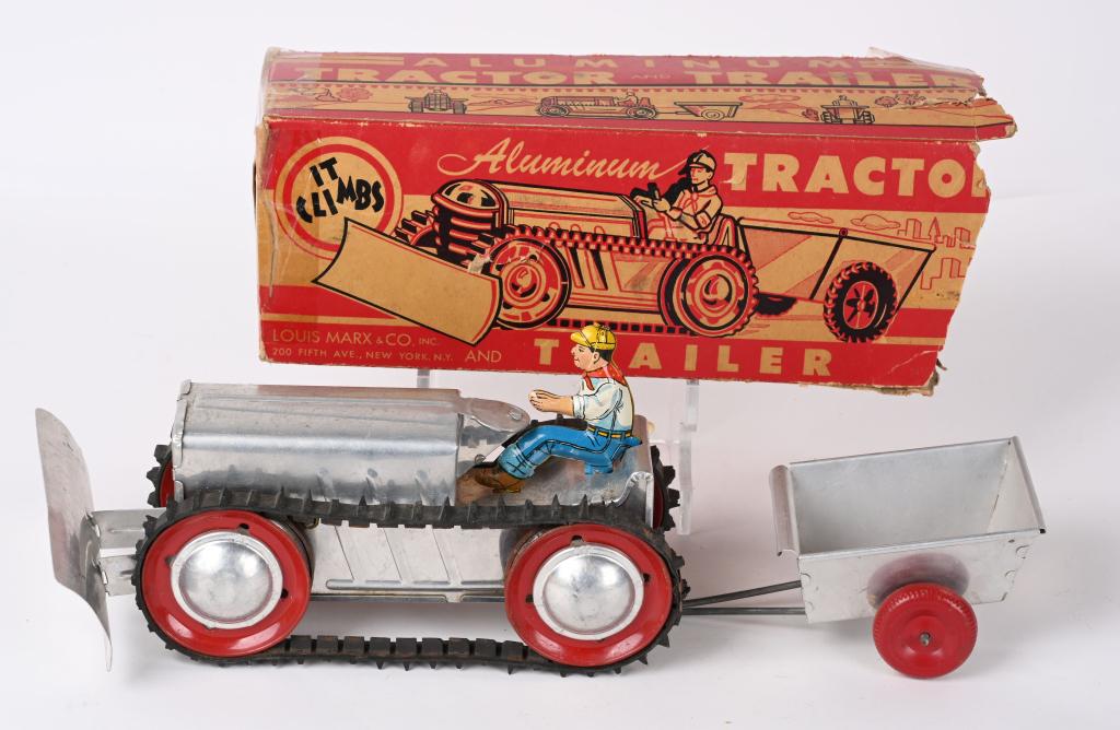 MARX WINDUP ALUMINUM TRACTOR SET w/ BOX (1 of 6)