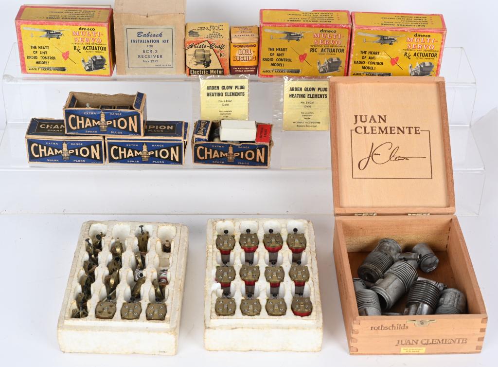 MODEL AIRPLANE MOTOR PARST & ACCESSORIES (1 of 6)
