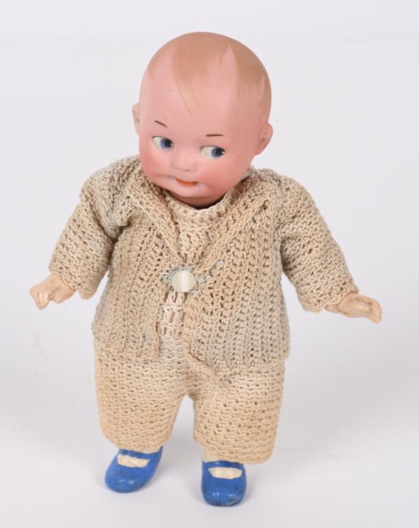 GERMAN AM 320 GOOGLY BISQUE DOLL (1 of 4)