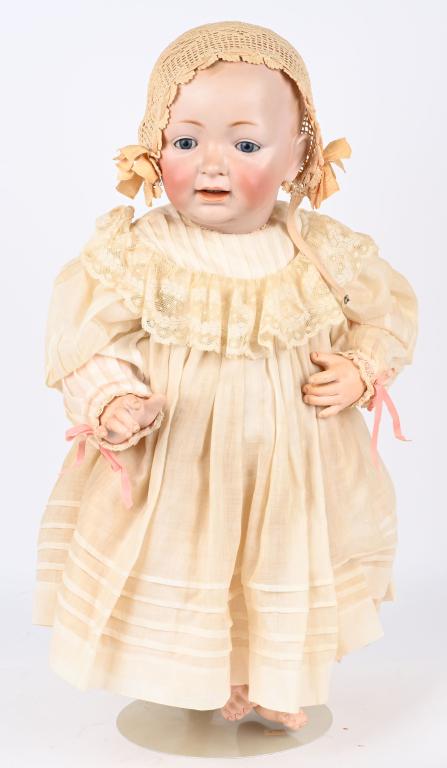 JDK No. 211 CHARACTER BABY DOLL (1 of 6)