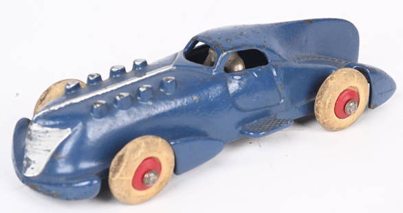 HUBLEY CAST IRON 8 CYLINDER RACE CAR: Hubley cast iron 8 cylinder Race Car. Beautiful toy is complete and original. No cracks or repairs. 7 1/4". Excellent