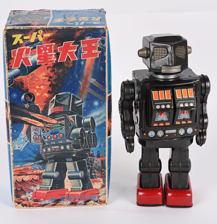 HORIKAWA BATTERY OP ROTATE-O-MATIC ROBOT w/ BOX: Horikawa battery operated Rotate-O-Matic Robot. All original in clean condition. battery box is clean. Worked when tested. With Japanese market Box. 12" Excellent