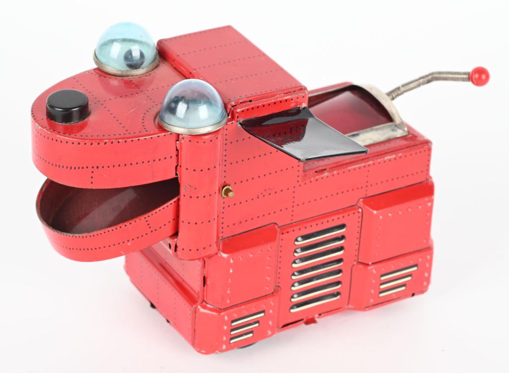 KO TIN FRICTION ROBOT SPACE DOG: Japan tin friction Robot Space Dog. All original and complete. friction works. 7" Excellent