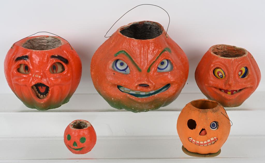 HALLOWEEN PAPER MACHE JACK-O-LANTERS (1 of 2)