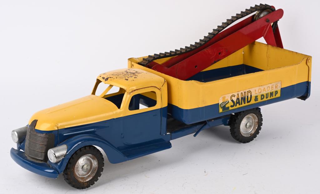 BUDDY L SAND LOADER & DUMP (1 of 5)