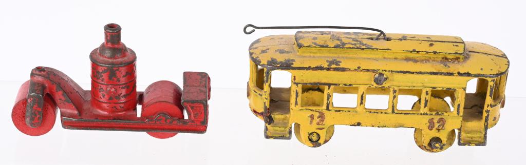 EARLY CAST IRON TOY TROLLEY & ROAD ROLLER (1 of 4)