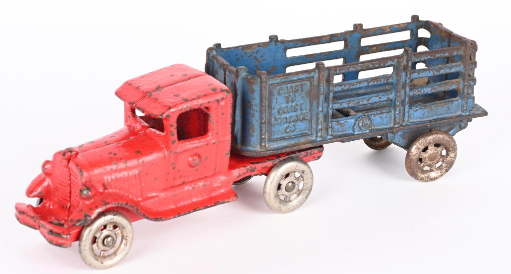 A.C. WILLIAMS LARGE SIZE COAST TO COAST TRUCK 10" (1 of 6)