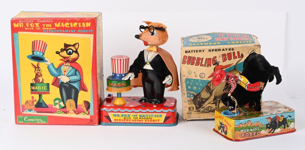 2- JAPAN BATTERY OPERATED TOYS w/ BOXES (1 of 6)