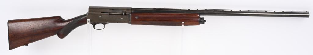 BELGIUM BROWNING A-5 12 GA SEMI AUTO SHOTGUN: SERIAL 314666. BARREL 29". GAUGE 12. CHAMBER 2 3/4. CHOKE FULL. LOP 14.5". Standard blue finish, checkered round knob walnut stock, vent rib, no engraving on frame. Made in Belgium. Condition. Frame i