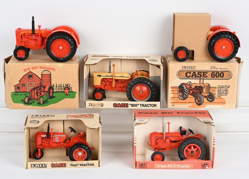 5- ERTL CASE TRACTORS w/ BOXES (1 of 3)