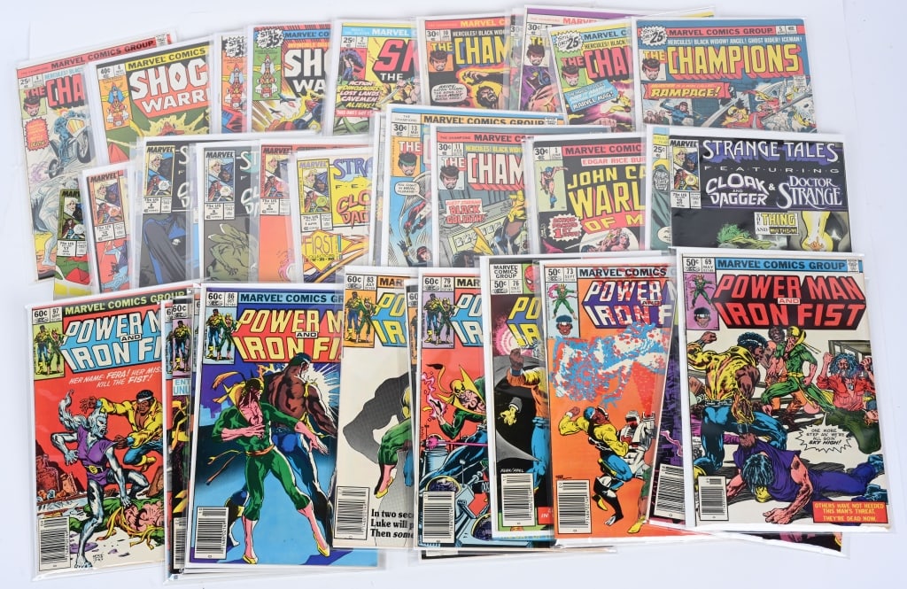 MARVEL COMIC BOOK LOT (1 of 4)