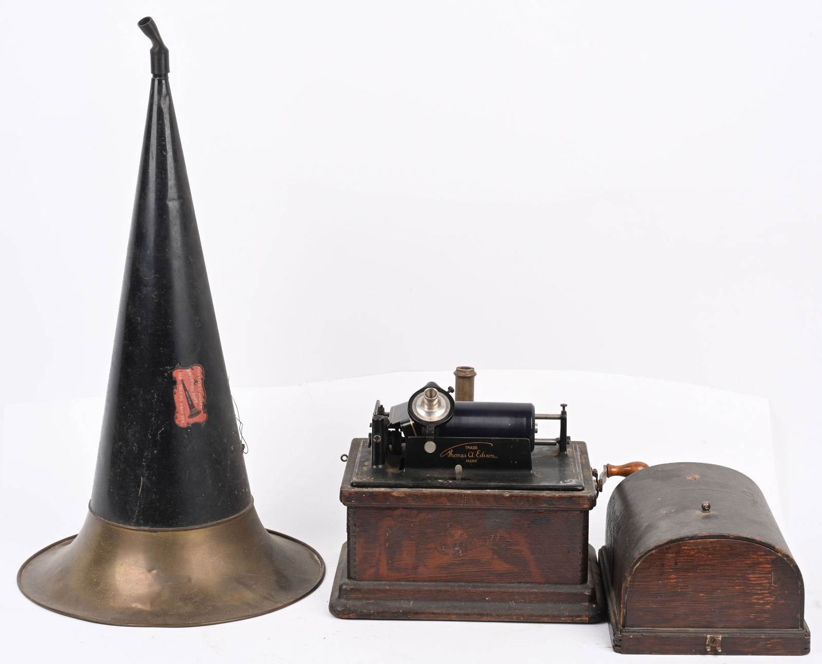 EDISON FIRESIDE PHONOGRAPH (1 of 6)