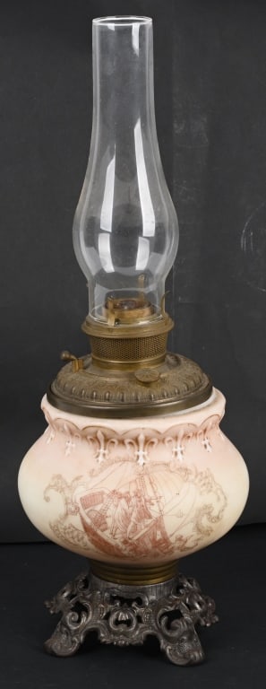 1893 COLUMBIAN EXPOSITION OIL LAMP: Original 1893 Colombian Exposition Oil Lamp. Has very nice images. 22" Excellent