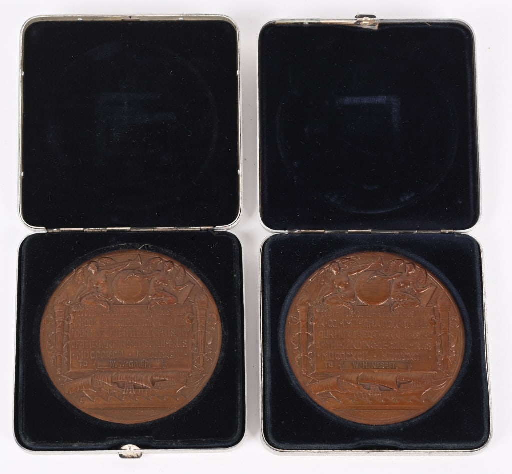 1893 Columbian Exposition 2 AWARD MEDALS Orig Case (1 of 3)