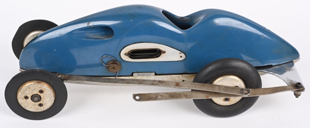 FOX PROTOTYPE TEHTER GAS POWERED RACER (1 of 7)