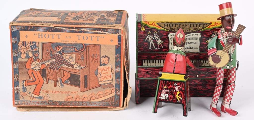 UNIQUE ART TIN WINDUP HOTT an TOTT w/ BOX (1 of 8)