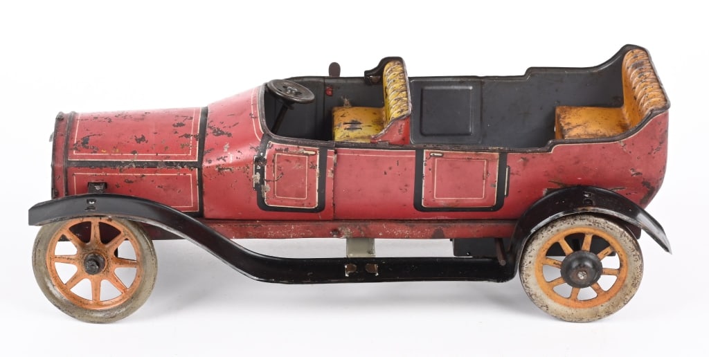 BING CLOCKWORK CABRIOLET (1 of 7)