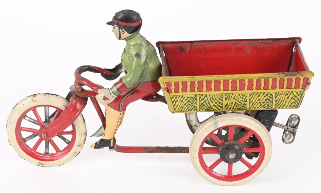 PRE-WAR JAPAN FRUIT VENDOR CYCLE (1 of 8)