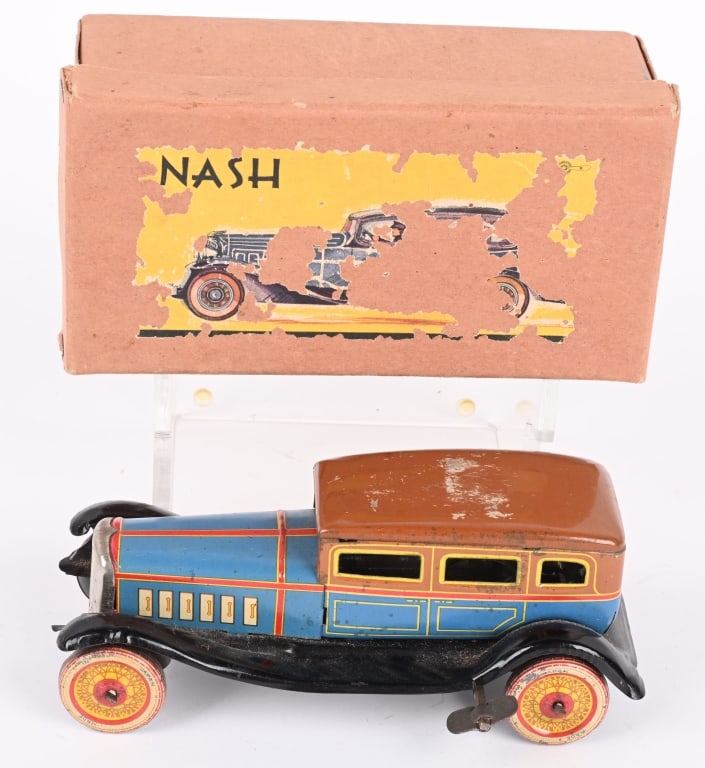PRE-WAR JAPAN TIN WINDUP NASH w/ BOX (1 of 8)